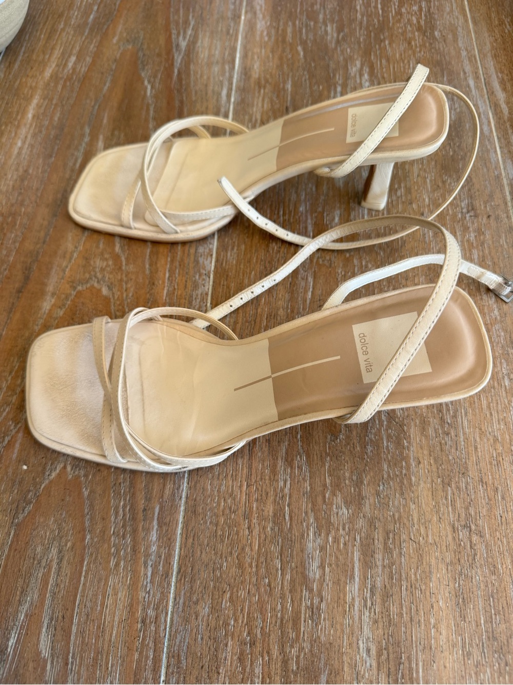 Dolce Vita Women's Beige Strappy Square-Toe Sandals Size 7 - Picture 2 of 5